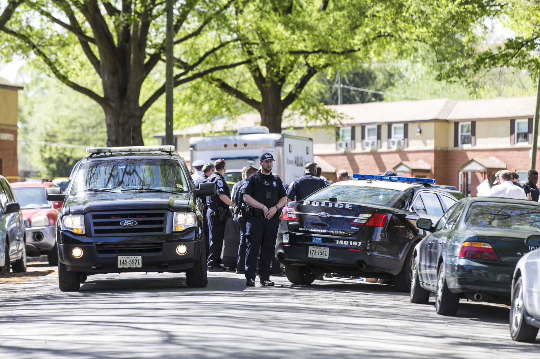 Shooting in Hillside Court